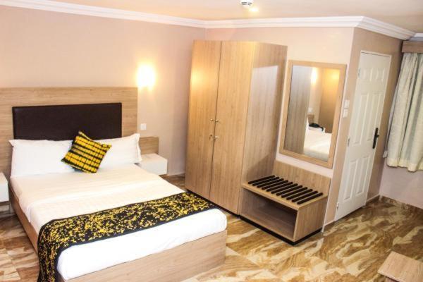 Visa Karena Hotels Порт-Харкурт Екстер'єр фото