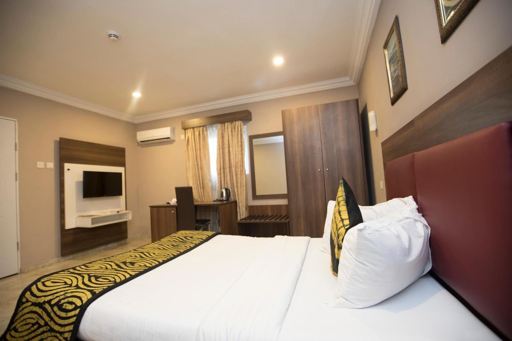Visa Karena Hotels Порт-Харкурт Екстер'єр фото