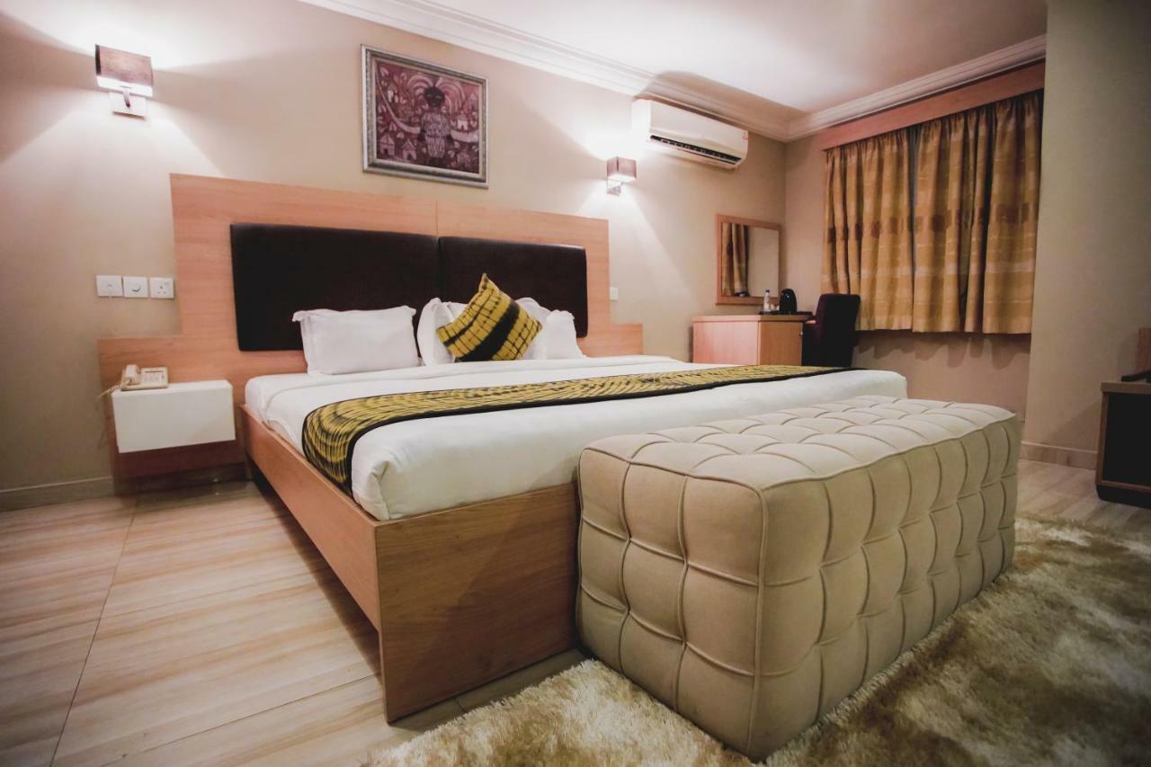 Visa Karena Hotels Порт-Харкурт Екстер'єр фото